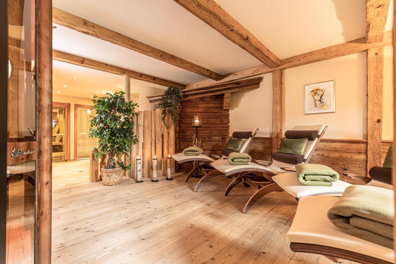 Wellnessappartements Margit Алпбах Екстериор снимка