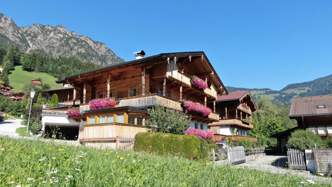 Wellnessappartements Margit Алпбах Екстериор снимка